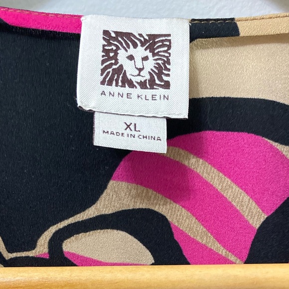 ANNE KLEIN Wrap Top - Picture 4 of 4